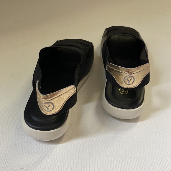 Saydo Women’s Lightweight Comfy Sandals Black Size 39 (US 8.5) - Picture 3 of 12